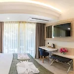 Amossia Elite Boutique Hotel Turunç