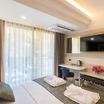 Amossia Elite Boutique 2*