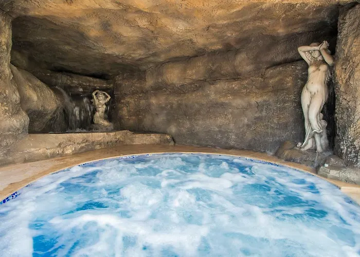 Amossia Elite Boutique Hotel