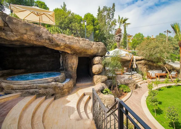 Amossia Elite Boutique Turunç