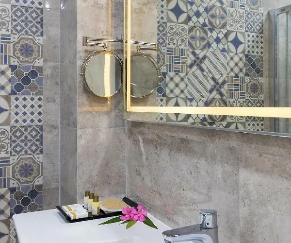 Hotel Amossia Elite Boutique 2*