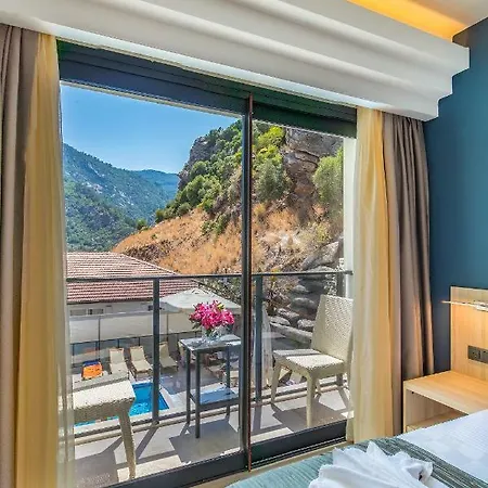 Amossia Elite Hotel 2*