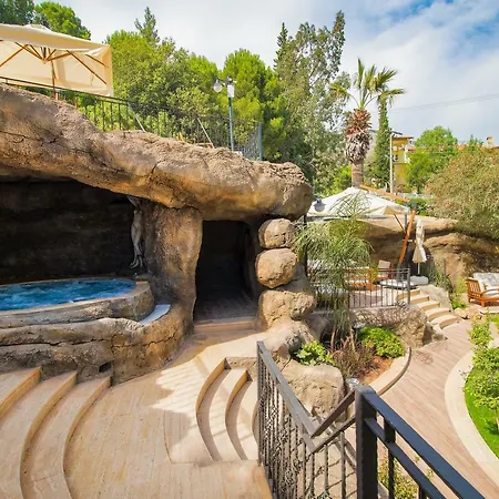 Amossia Elite Boutique Turunç