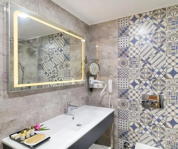 Amossia Elite Boutique 2*