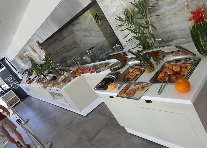 Amossia Elite Boutique Hotel 2*