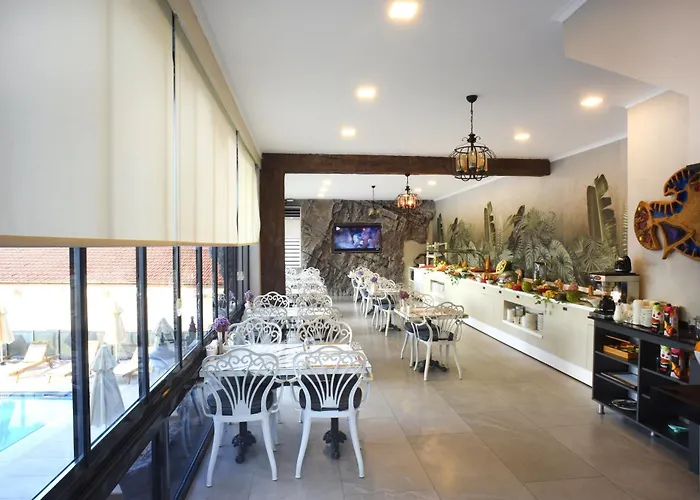 Amossia Elite Boutique